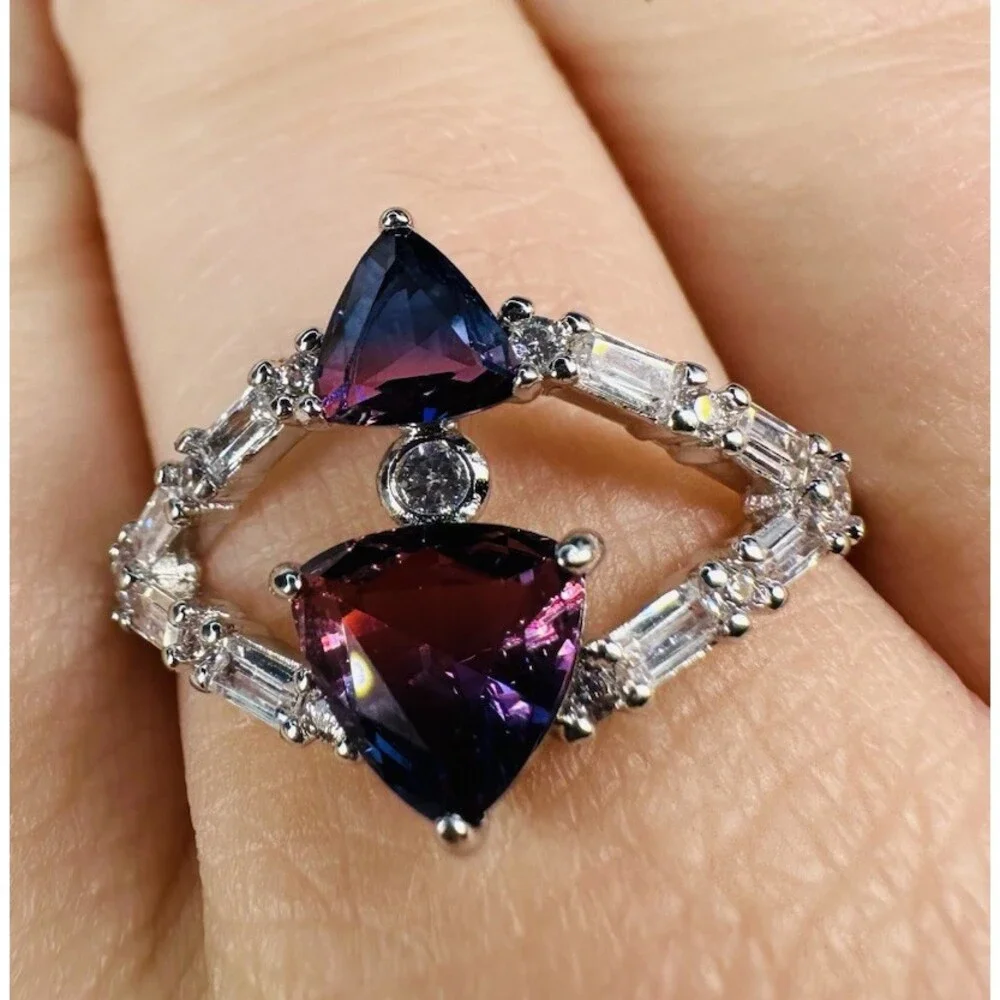 Bomb Party Ring Size 11 Blue Purple Pink Trilliant Crystal Rhodium Statement NWT